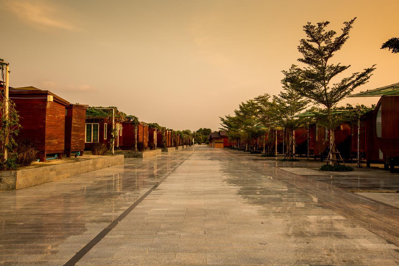 Prew Lom Chom Nam Resort Ban Phan Sadet Nok Exterior photo